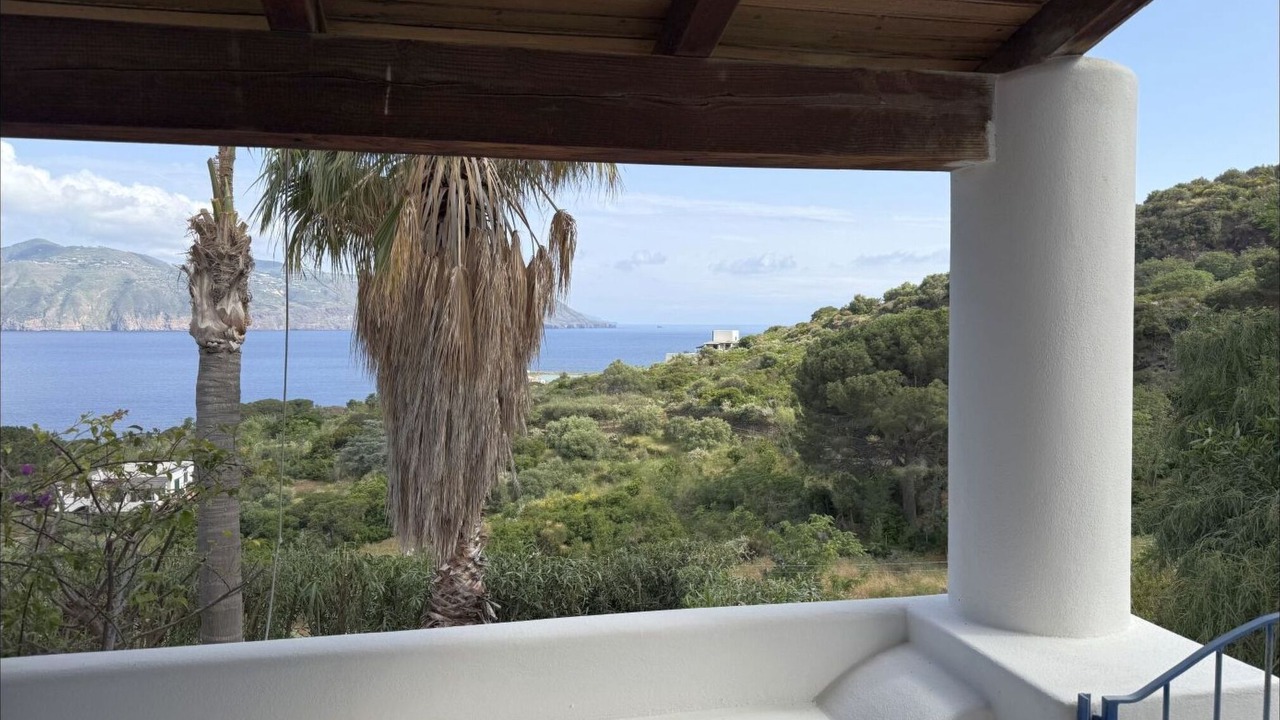 Photo of Outdoor in Lingua