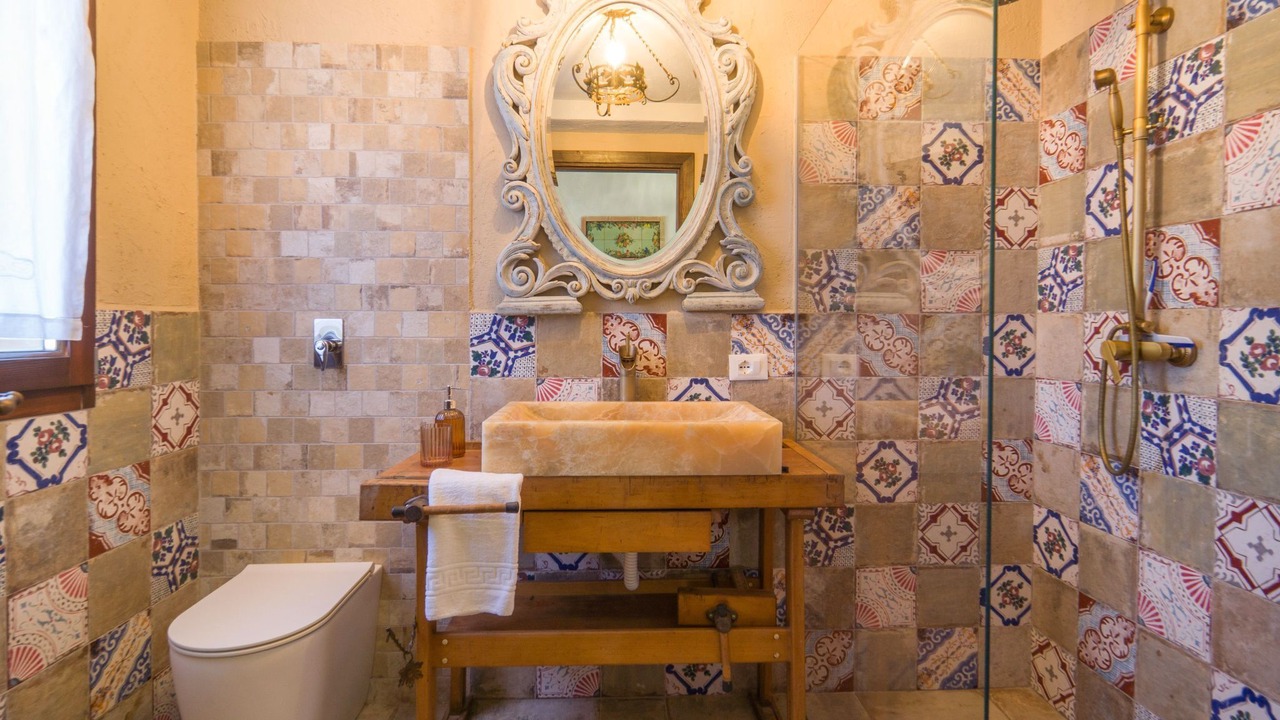 Photo of Bathroom in Menfi