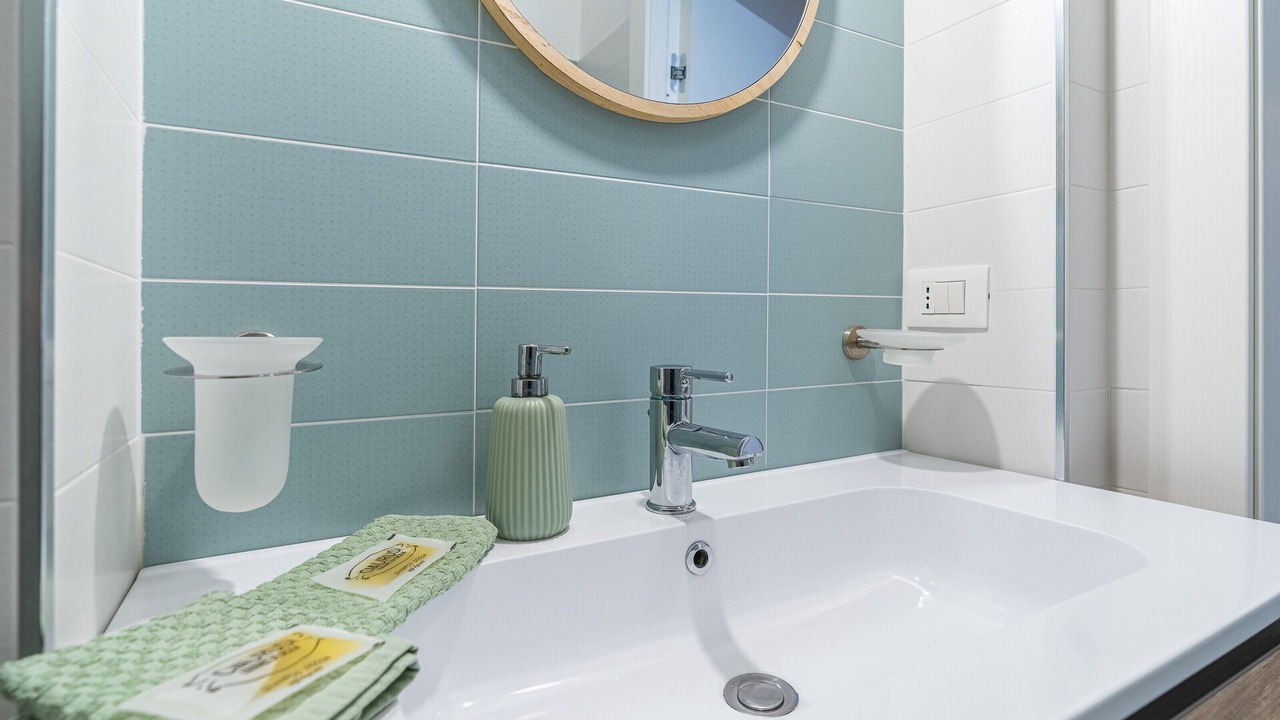 Photo of Bathroom in Avola