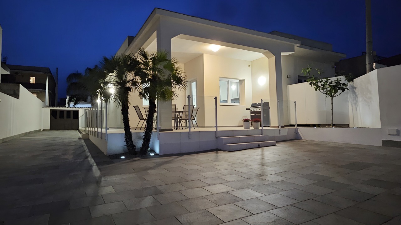 Photo of Patio Balcony in Avola