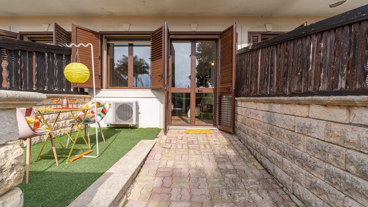 Photo of Outdoor in Arenella