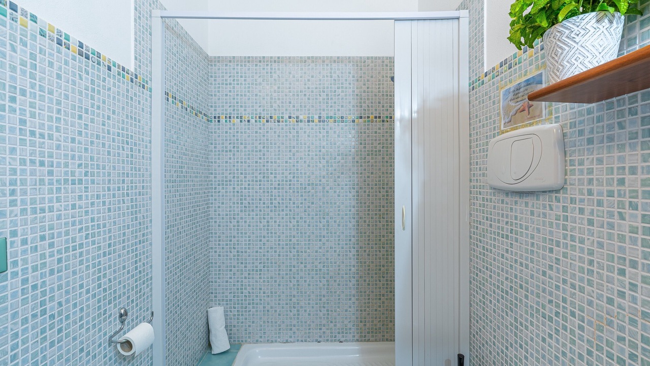 Photo of Bathroom in Arenella