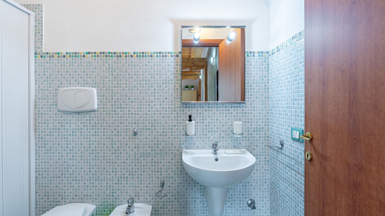 Photo of Bathroom in Arenella