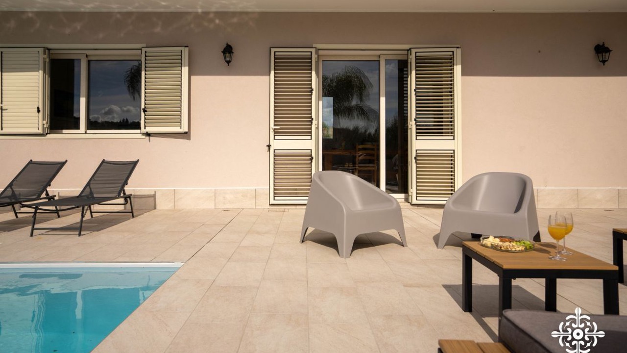 Photo of Outdoor in Solarino