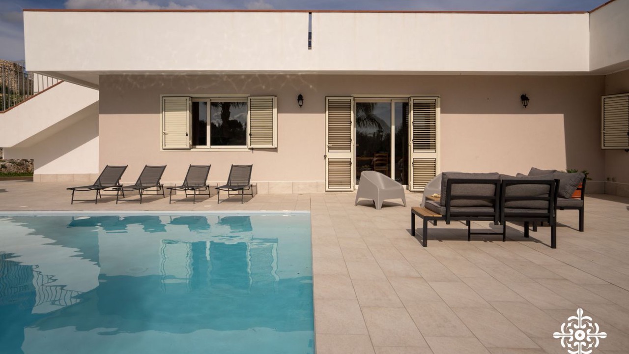 Photo of Outdoor in Solarino