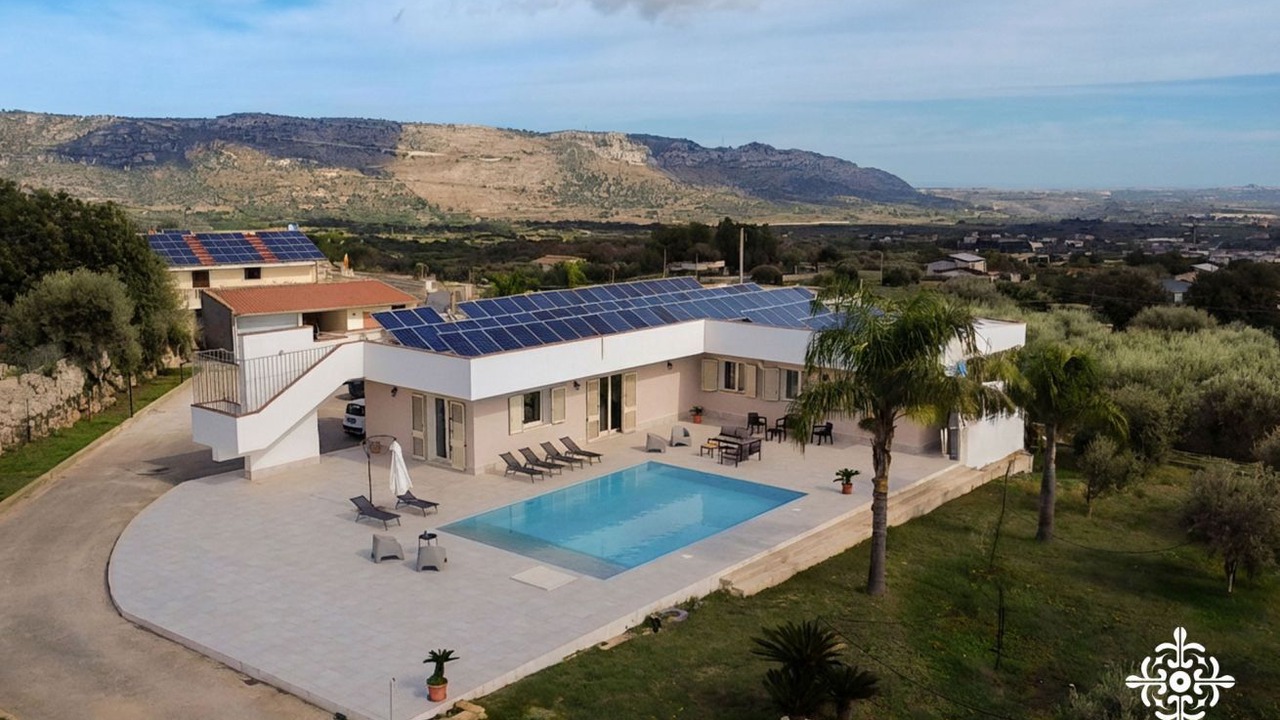 Photo of Outdoor in Solarino