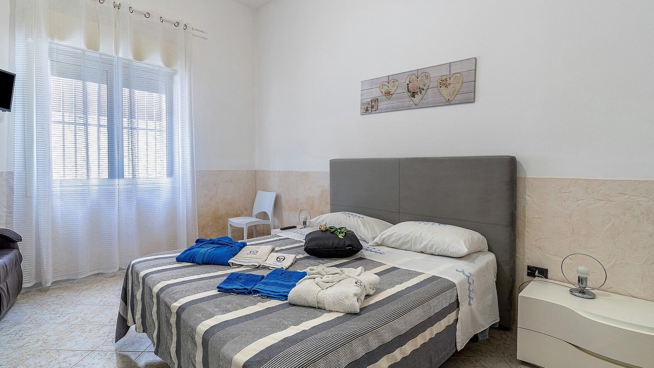Photo of Bedroom in Avola