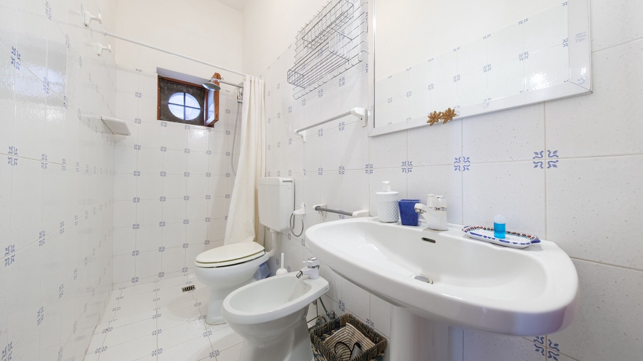Photo of Bathroom in Lipari Historic Centre