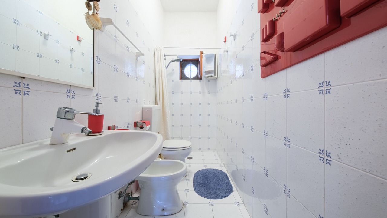 Photo of Bathroom in Lipari Historic Centre