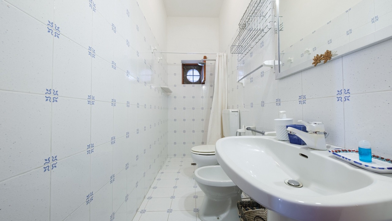 Photo of Bathroom in Lipari Historic Centre