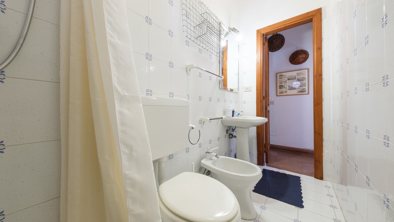 Photo of Bathroom in Lipari Historic Centre