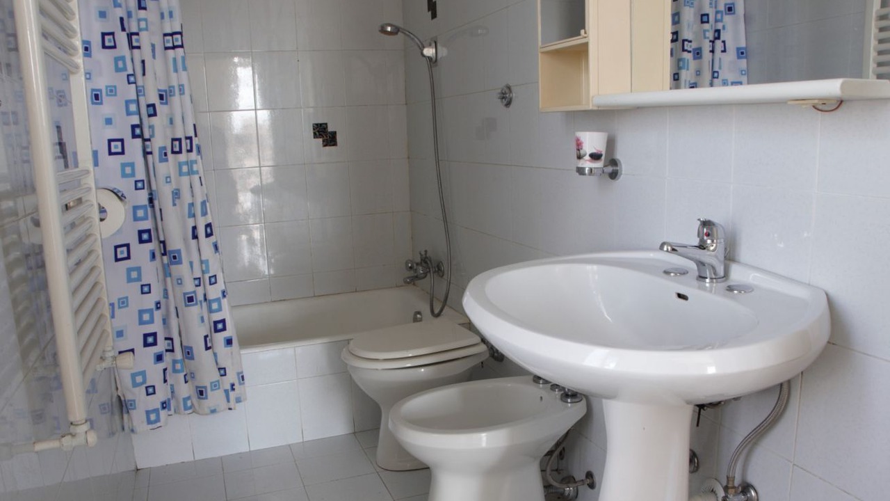 Photo of Bathroom in Grumo Appula