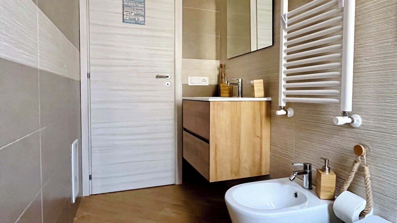 Photo of Bathroom in Portici