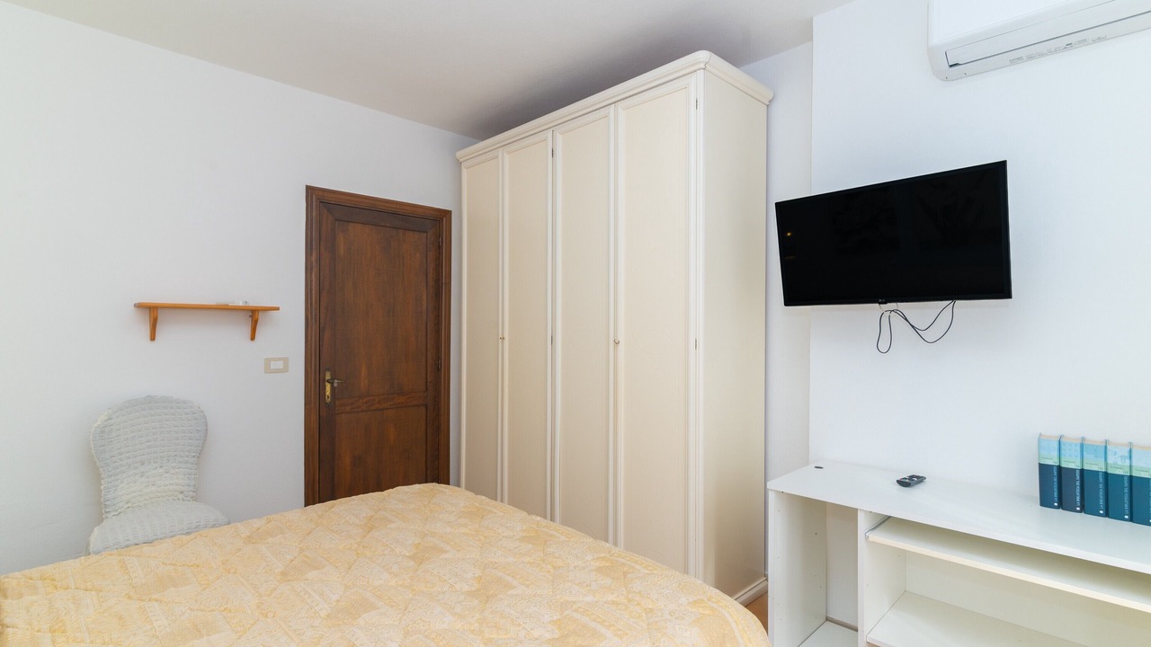 Photo of Bedroom in Calangianus