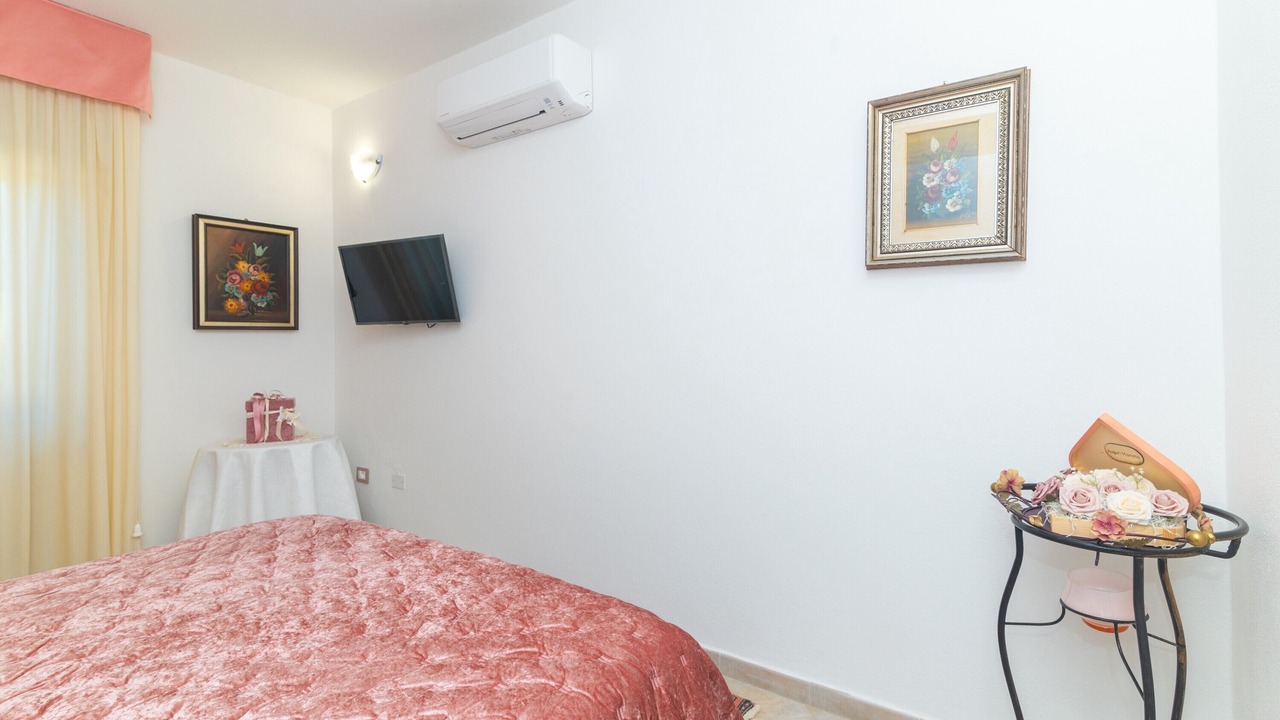 Photo of Bedroom in Calangianus