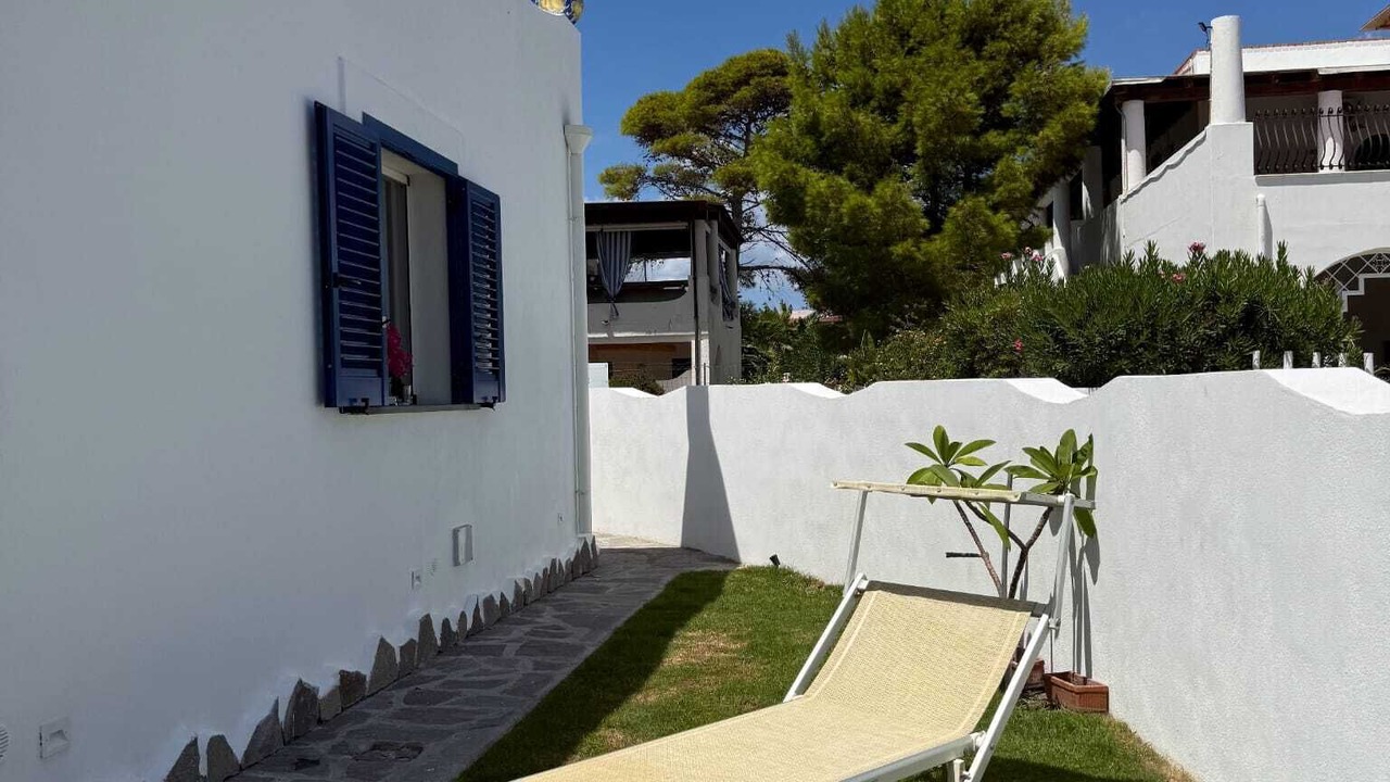 Photo of Patio Balcony in Vulcano Porto