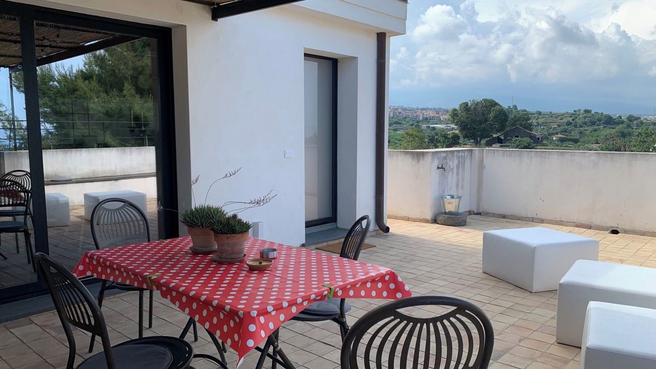Photo of Outdoor in Aci Catena