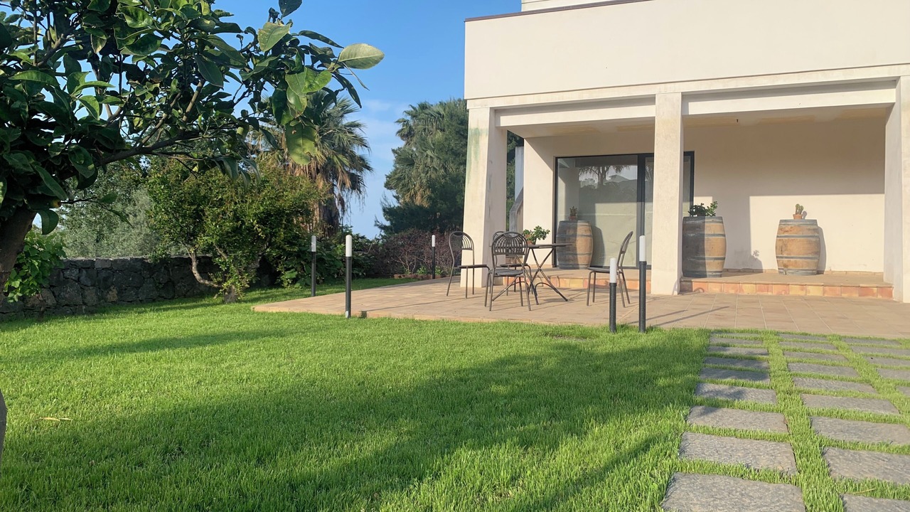 Photo of Outdoor in Aci Catena