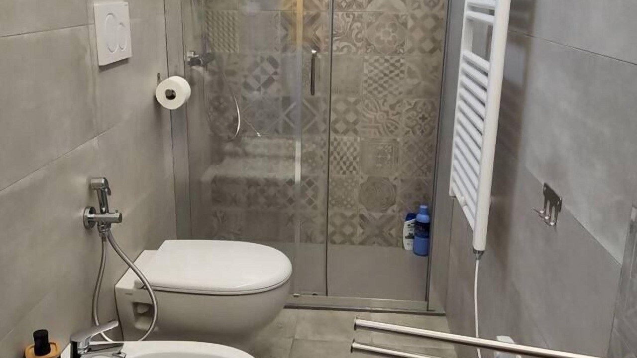 Photo of Bathroom in Brindisi Histotic Center