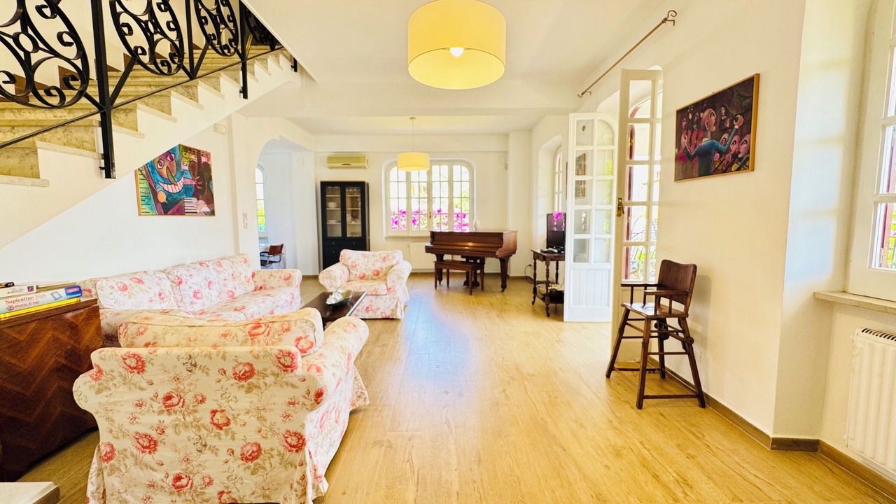 Photo of Livingroom in Mondello
