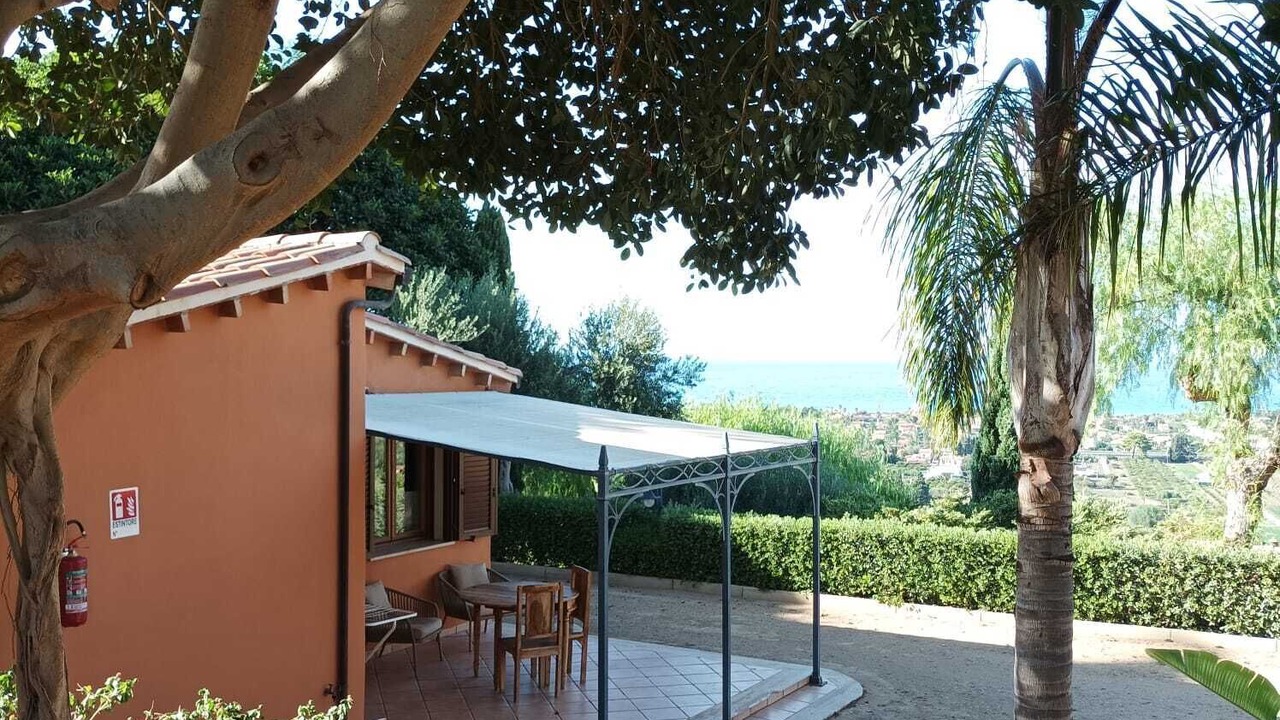 Photo of Patio Balcony in Campofelice di Roccella