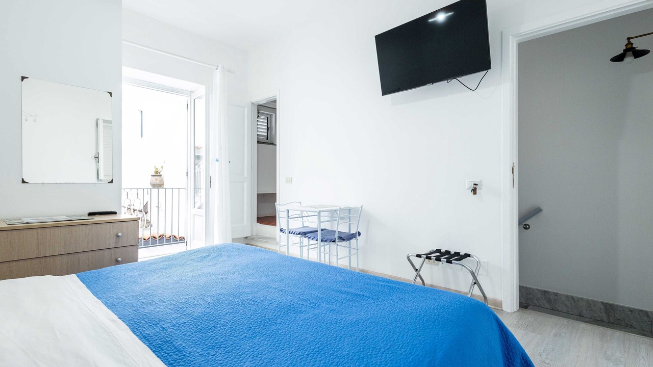 Photo of Bedroom in Lipari Historic Centre