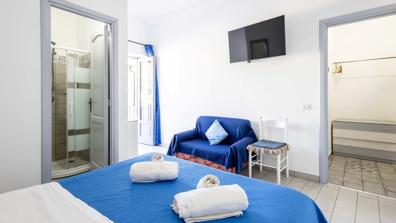 Photo of Bedroom in Lipari Historic Centre