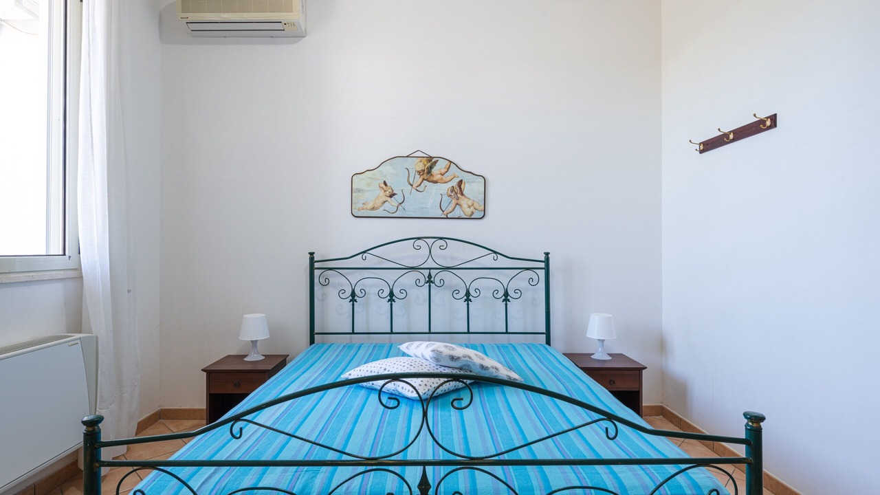 Photo of Bedroom in Cocumola
