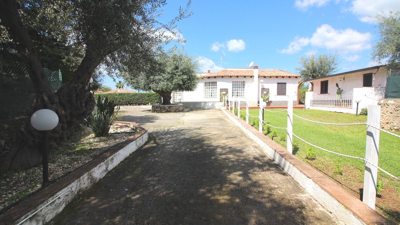 Photo of Outdoor in Solarino