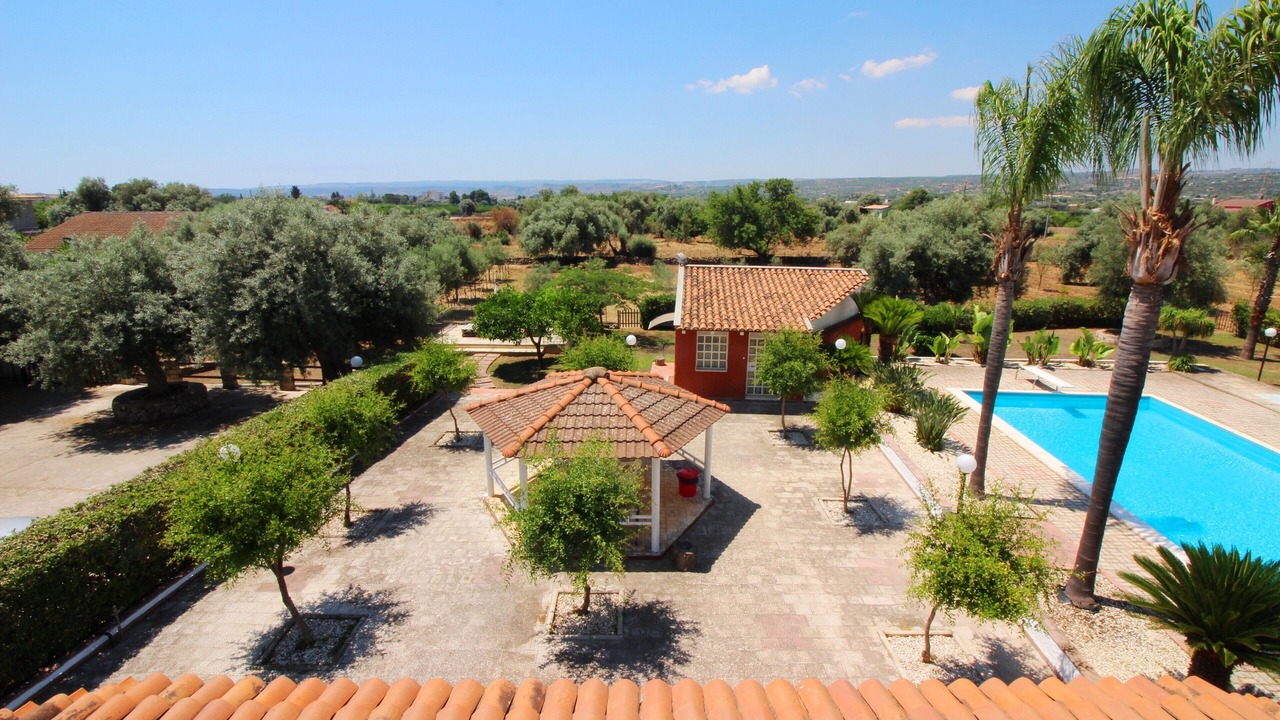 Photo of Outdoor in Solarino