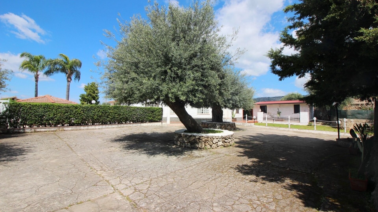 Photo of Outdoor in Solarino