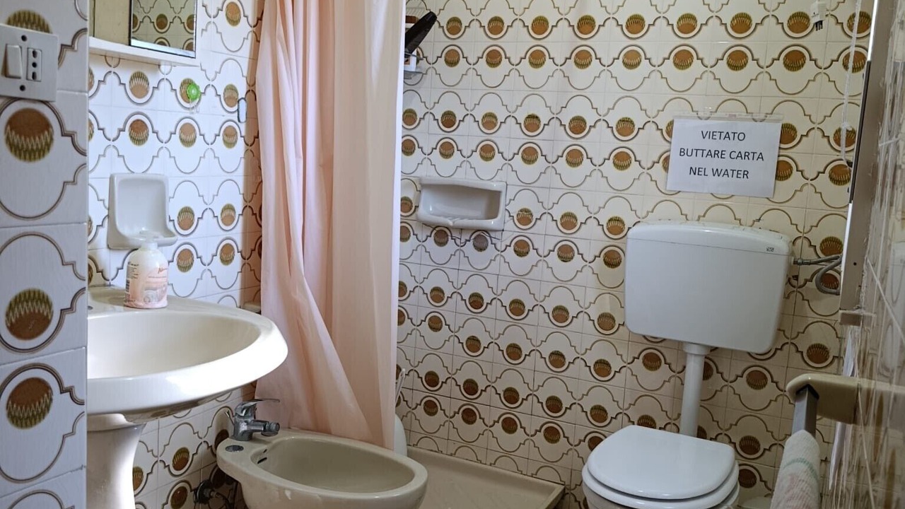 Photo of Bathroom in Costa Saracena-Castelluccio