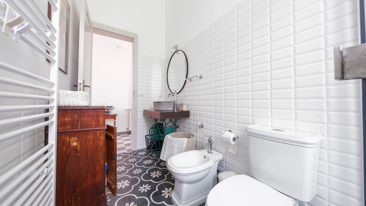 Photo of Bathroom in Lipari Historic Centre