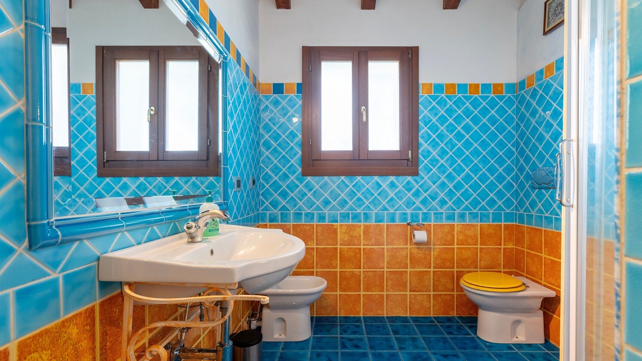Photo of Bathroom in Tergu