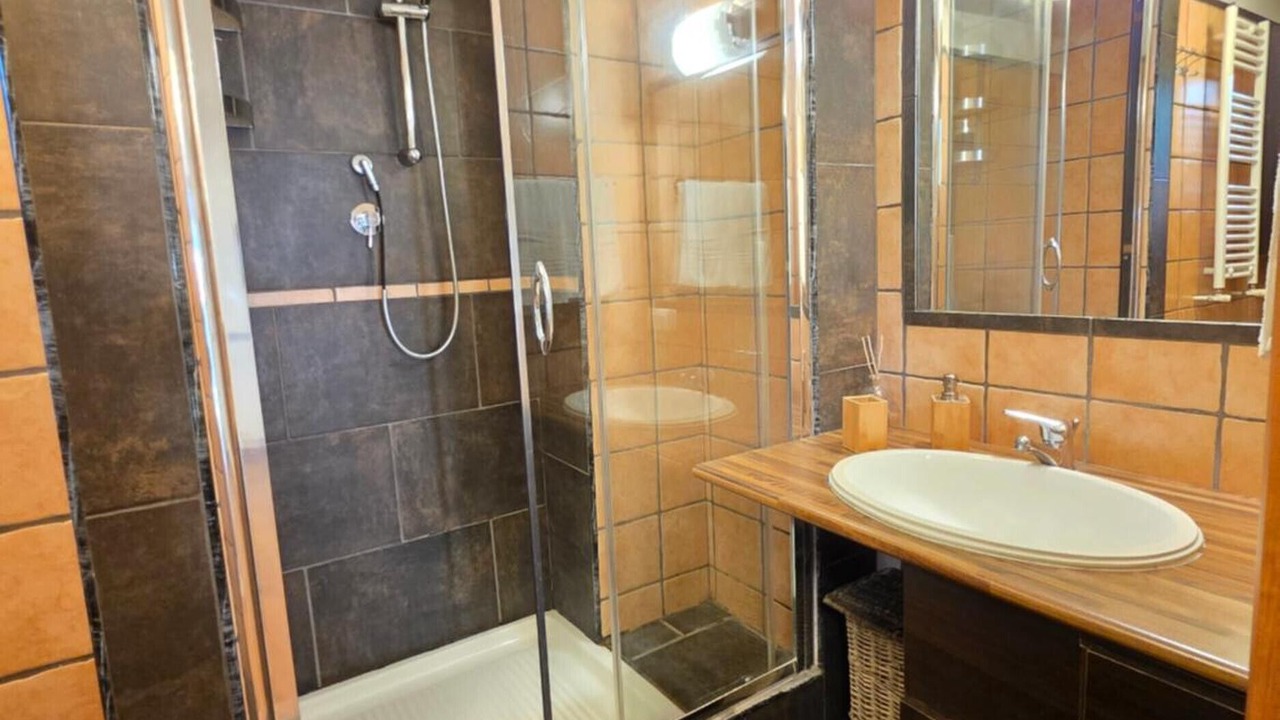 Photo of Bathroom in Pagani