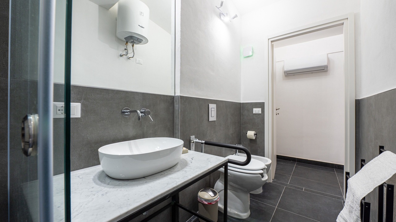 Photo of Bathroom in Torre Colonna-sperone