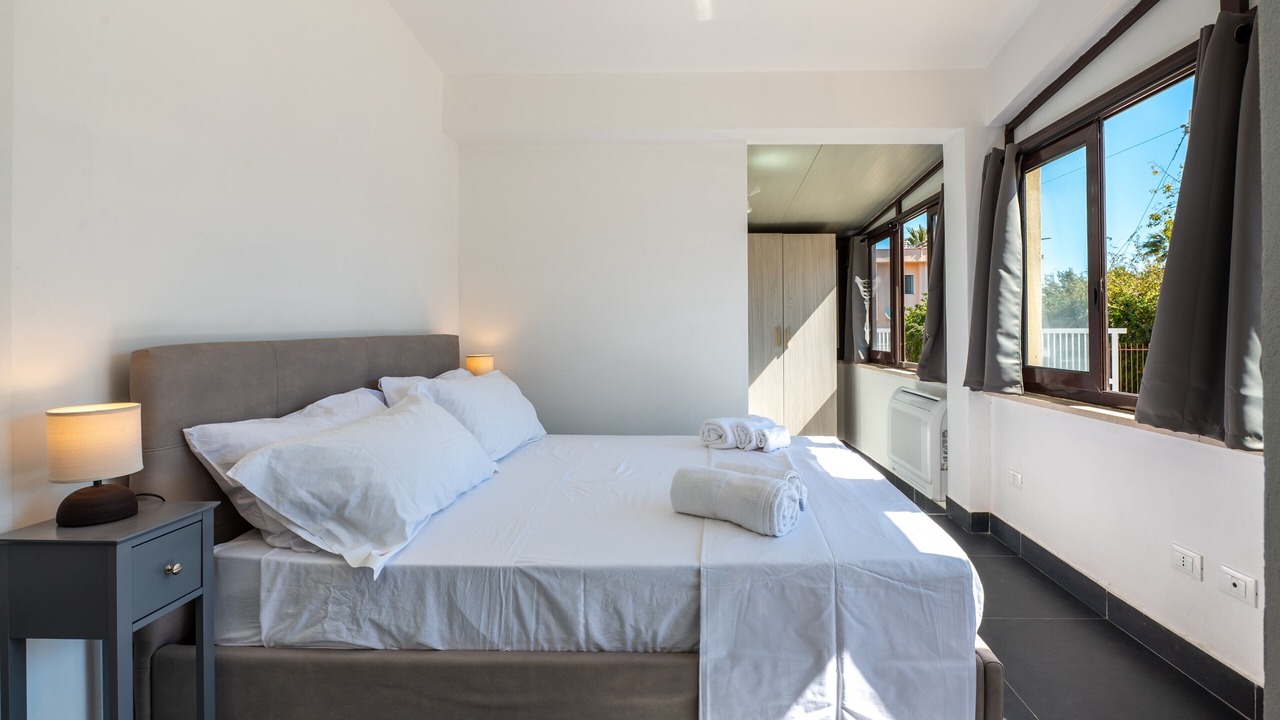Photo of Bedroom in Torre Colonna-sperone