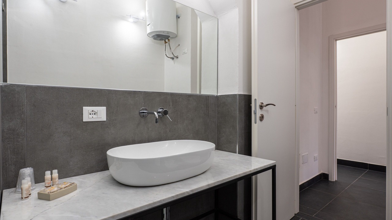 Photo of Bathroom in Torre Colonna-sperone