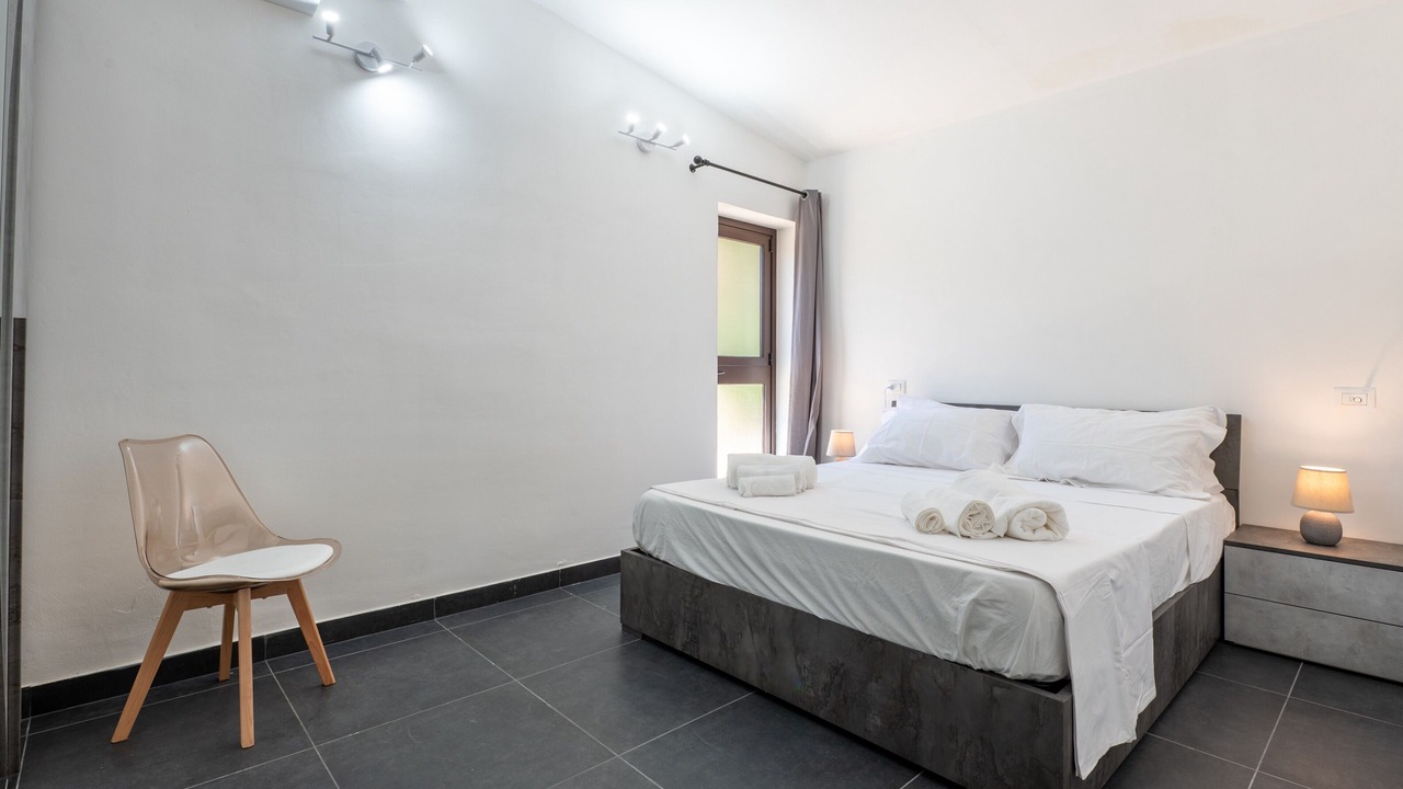 Photo of Bedroom in Torre Colonna-sperone