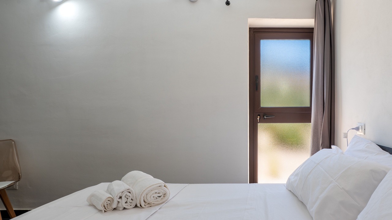 Photo of Bedroom in Torre Colonna-sperone
