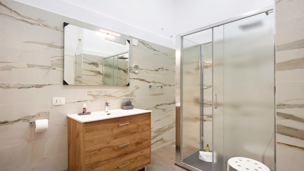 Photo of Bathroom in Quartieri Spagnoli