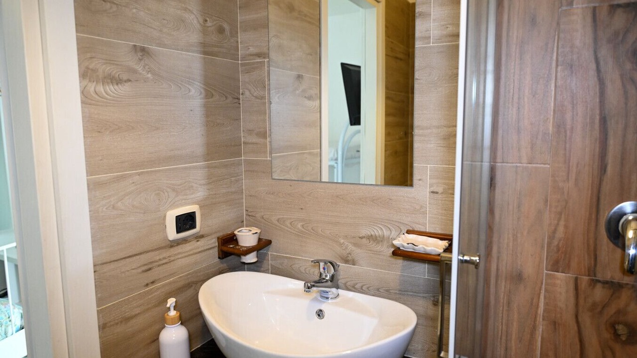 Photo of Bathroom in Baselice