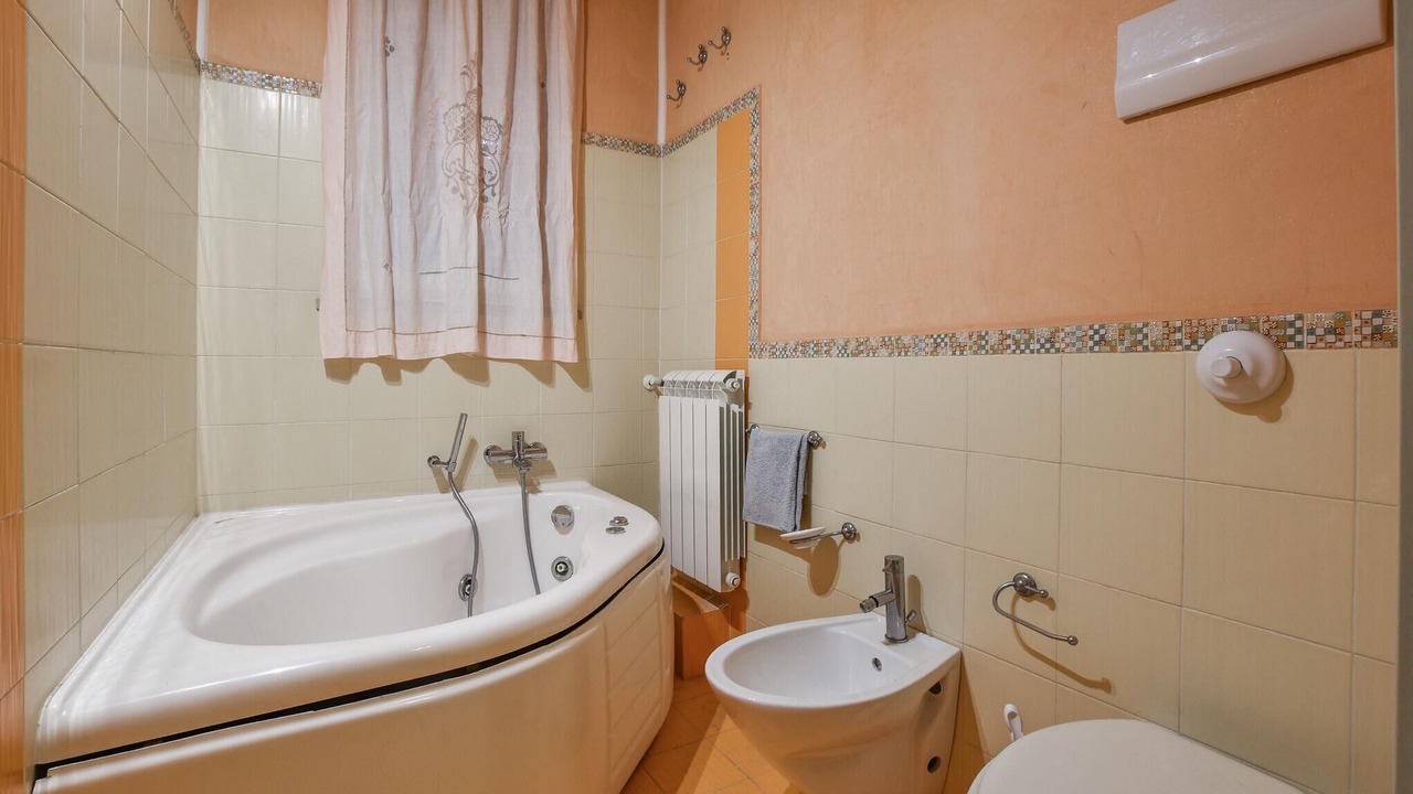 Photo of Bathroom in Monreale