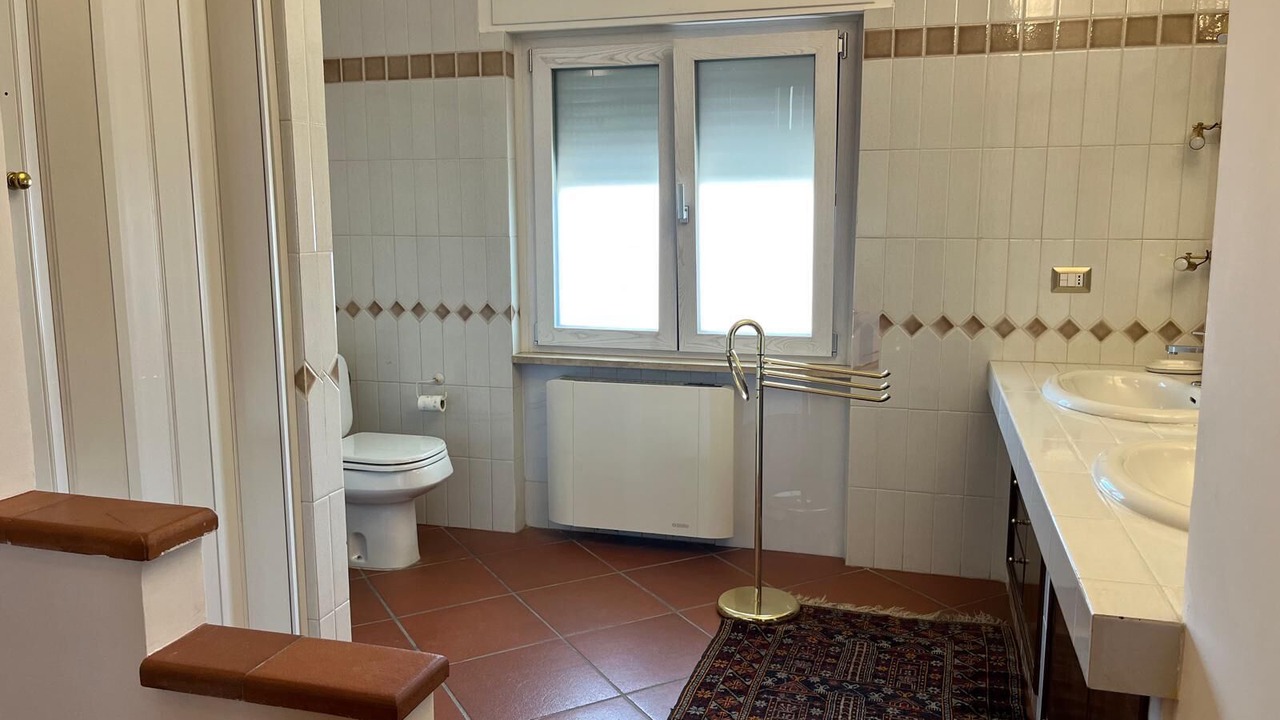 Photo of Bathroom in Taverna