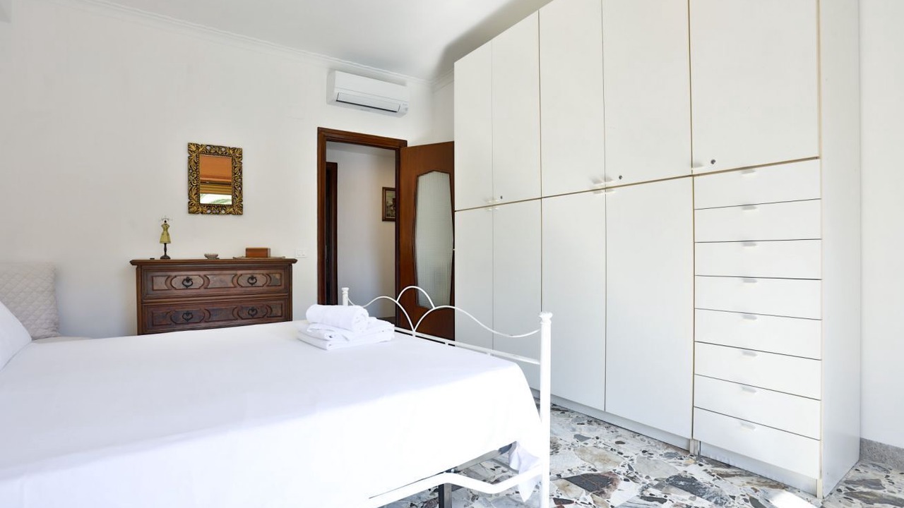 Photo of Bedroom in Fuorigrotta