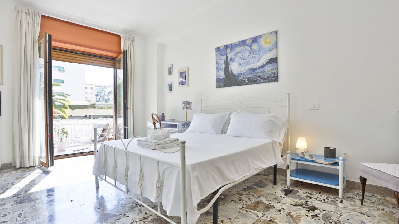 Photo of Bedroom in Fuorigrotta