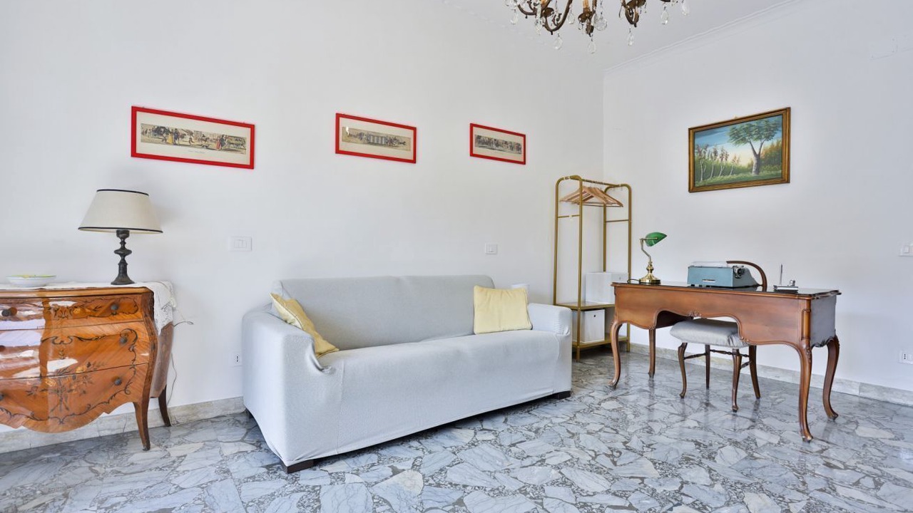 Photo of Livingroom in Fuorigrotta