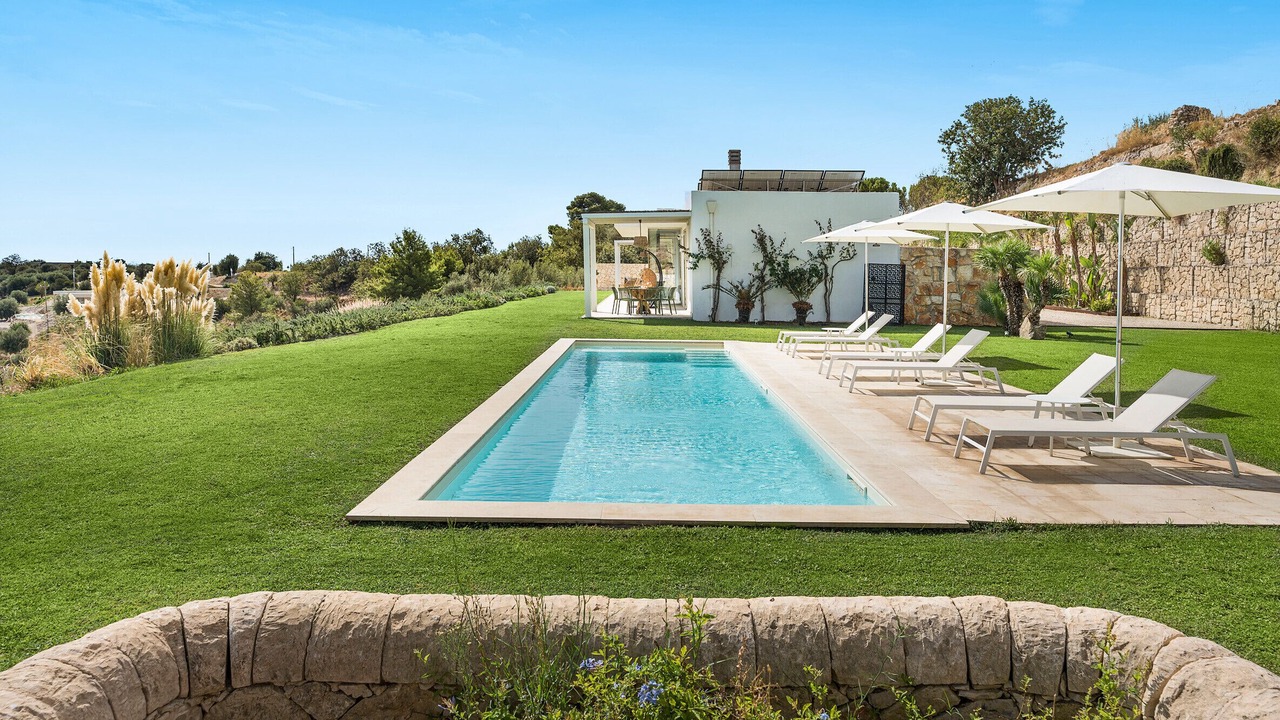 Photo of Outdoor in Avola