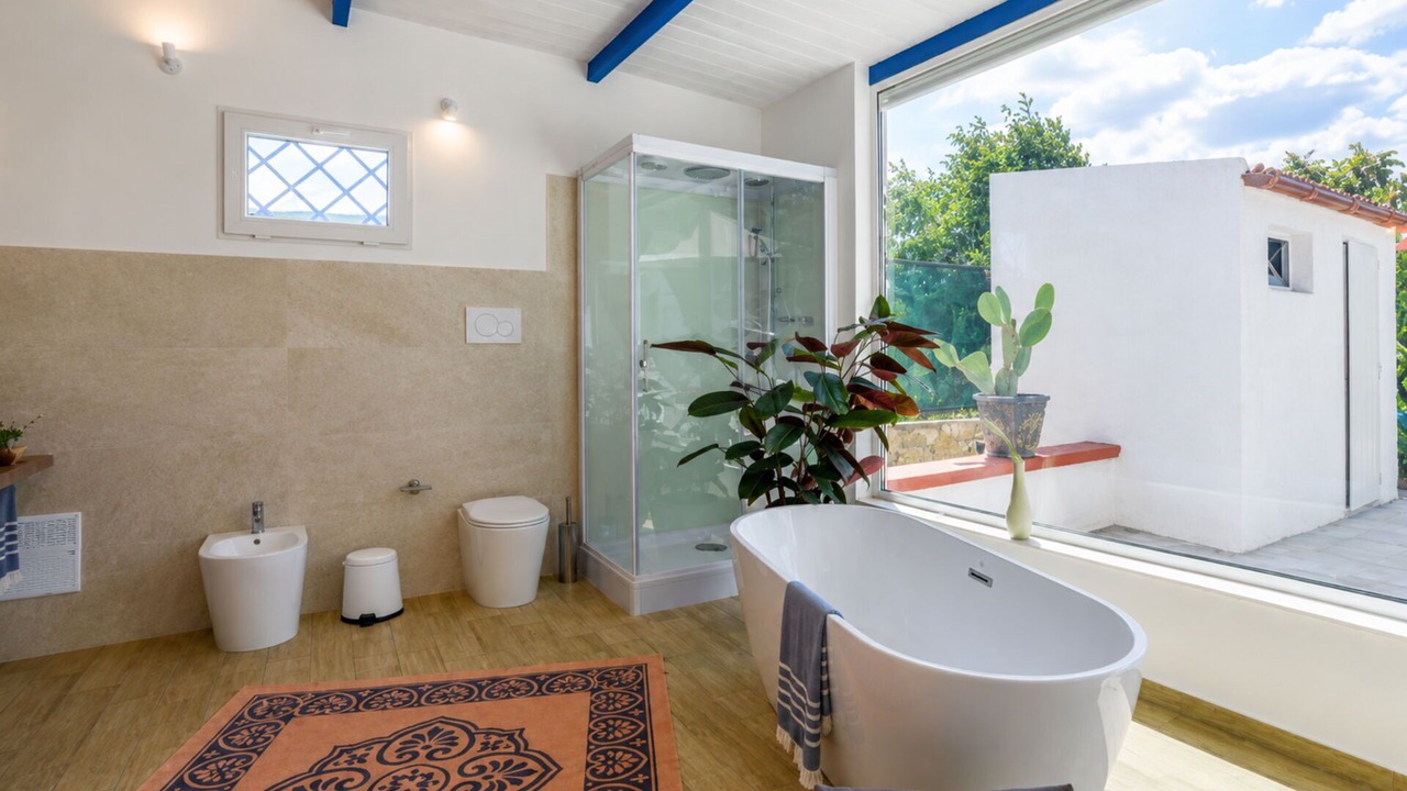 Photo of Bathroom in Chiaramonte Gulfi