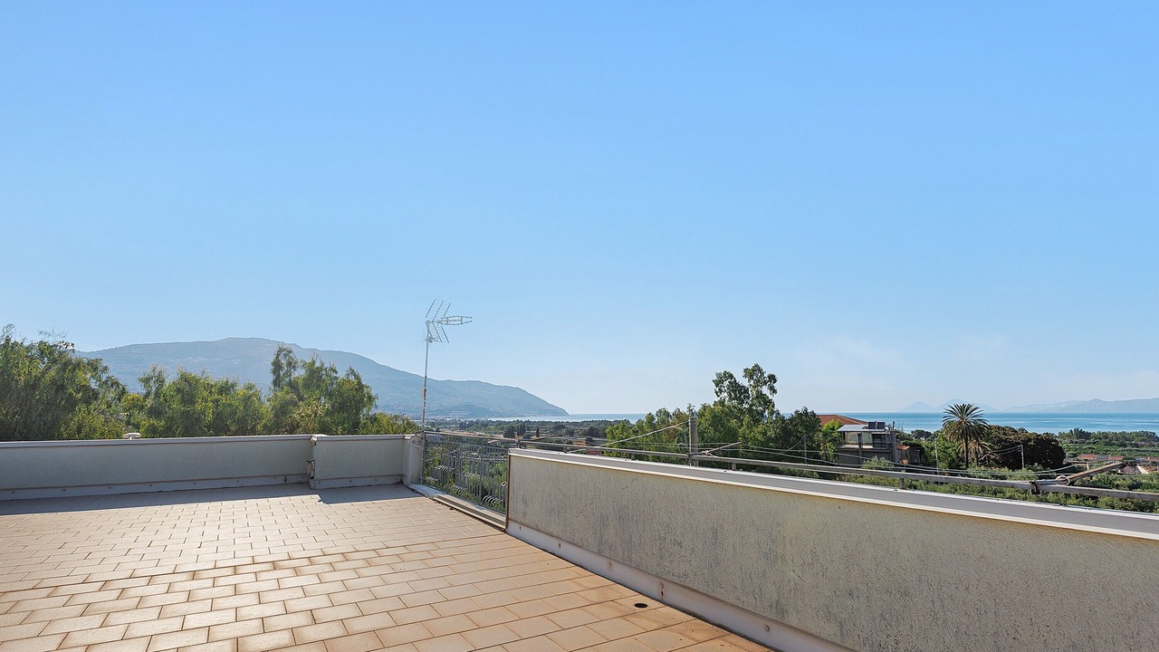 Photo of Patio Balcony in Patti